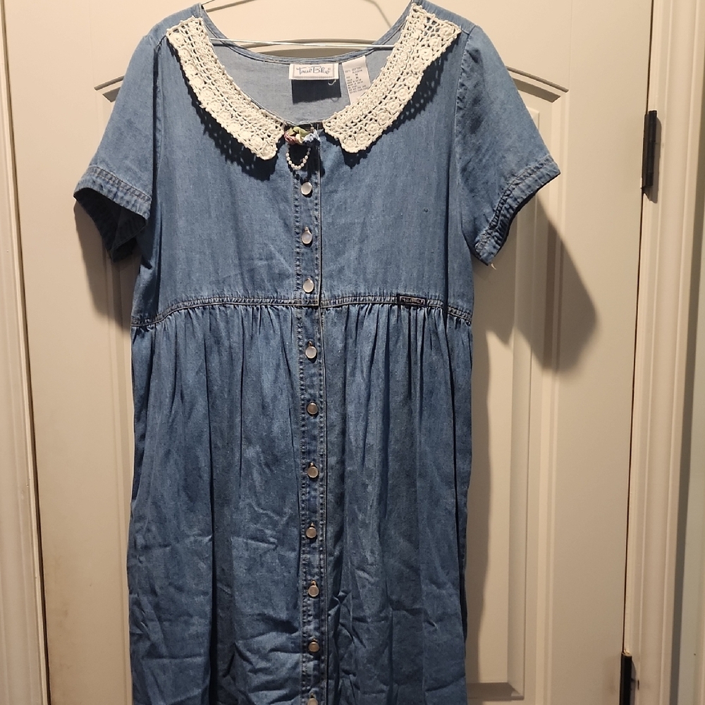 Nostalgia Y2k Denim Dress with Crochet Lace Collar Size M GrannyCore